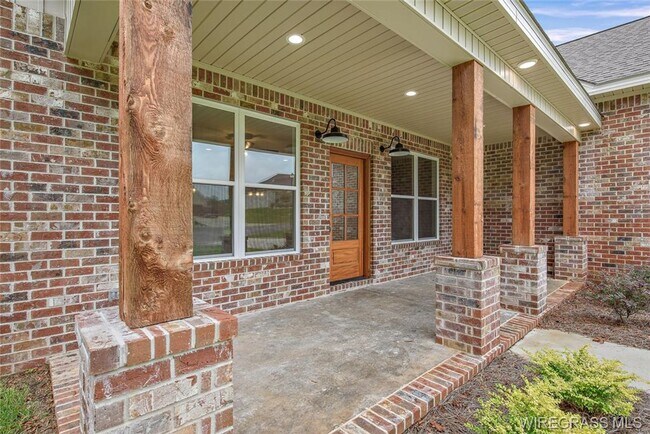 Building Photo - 1110 Legacy Dr