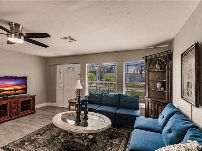 Foto del edificio - 1541 SE 42nd Terrace
