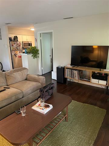 Foto del edificio - 4231 Gilbert Ave