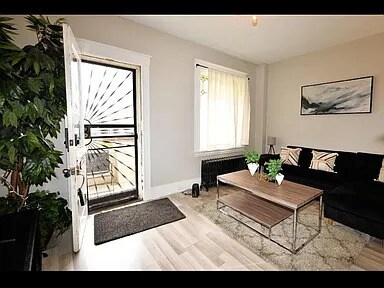 Building Photo - 2106 Pogue Ave