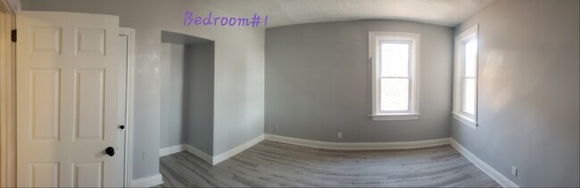 Building Photo - 192 S 2nd St Apartment 2