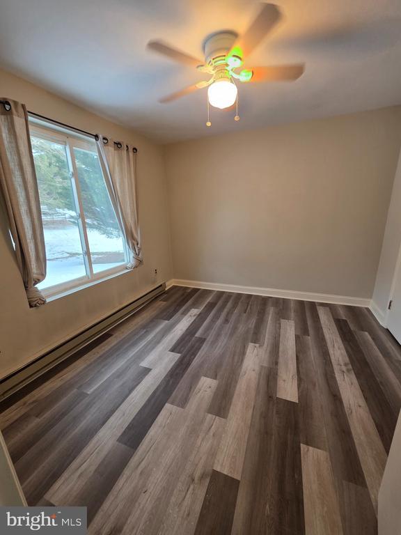 Foto del edificio - 13150 Glen Rd