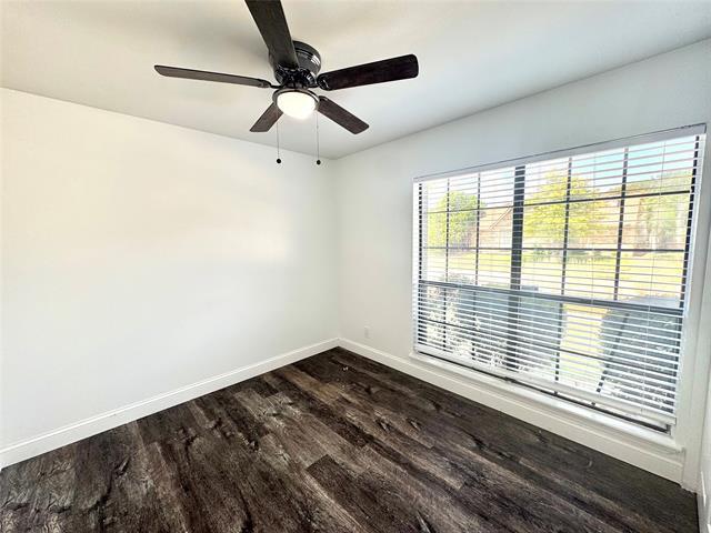 Foto del edificio - 4611 Carr St