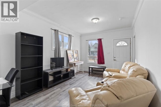 Building Photo - 242 Josephine Ave