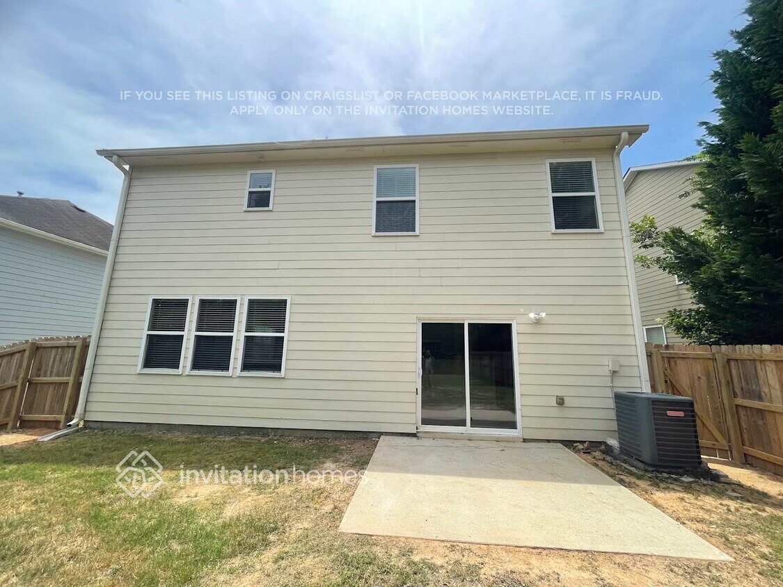 Foto del edificio - 104 Parkmont Ct