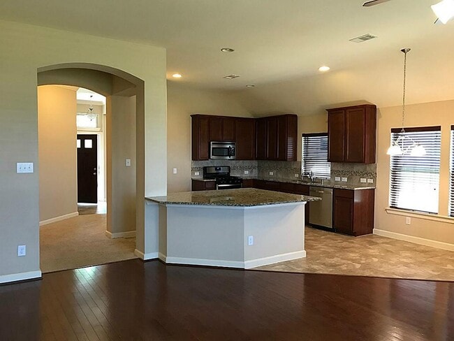 Foto del edificio - 7826 Gable Bridge Ln