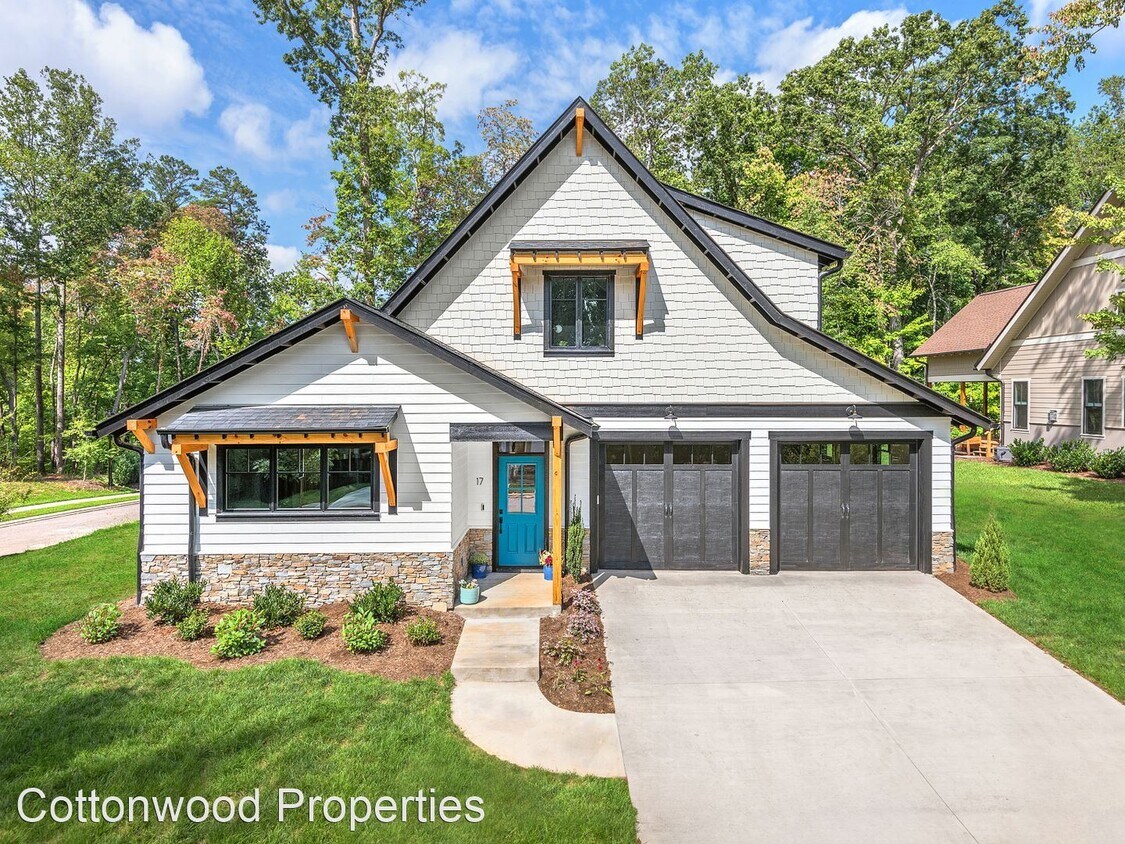 Foto principal - 3 br, 2 bath House - 17 Ashe Park Circle