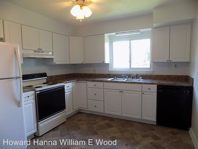 Building Photo - 4828 Linshaw Ln
