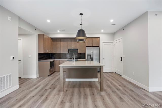 Building Photo - 3600 W 29th Ave