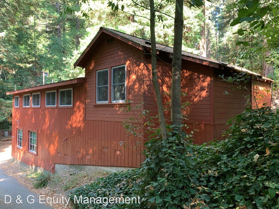 Primary Photo - 3 br, 1.5 bath House - 125 Nob Ave.