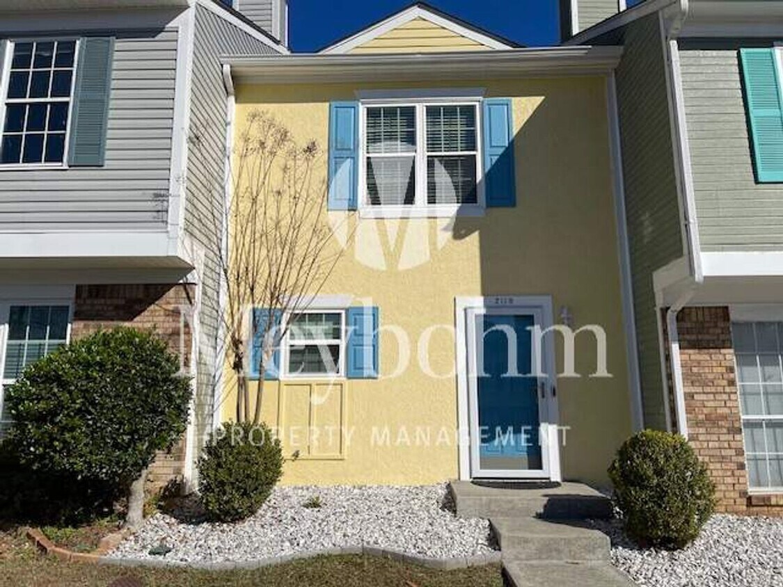 Foto principal - 2119 Turtle Court - Turtle Creek