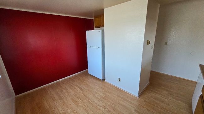 Foto del edificio - 4446 W 136th St