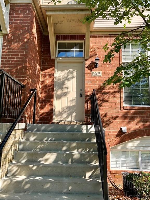Building Photo - 30673 Ardmore Ct