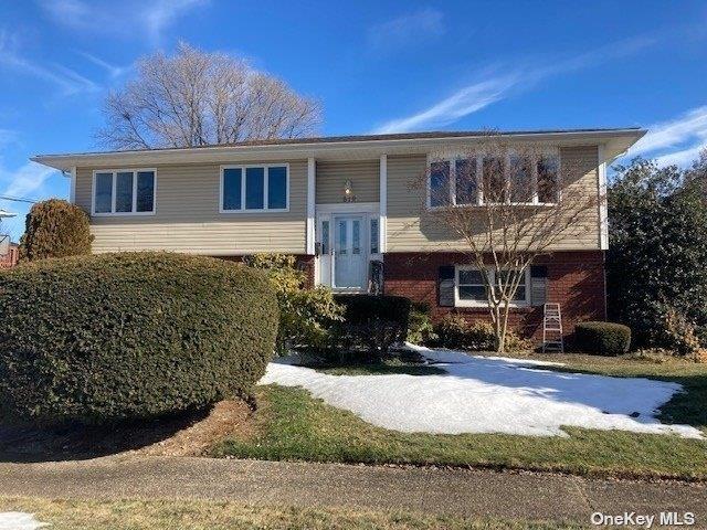 Foto principal - 619 N Dyre Ave