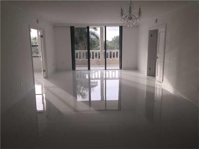 Building Photo - 9801 Collins Ave