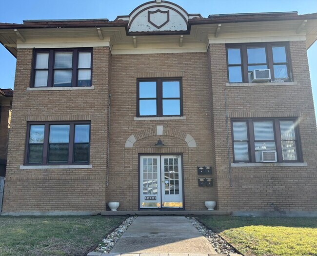 Foto del edificio - 5638 Richard Ave