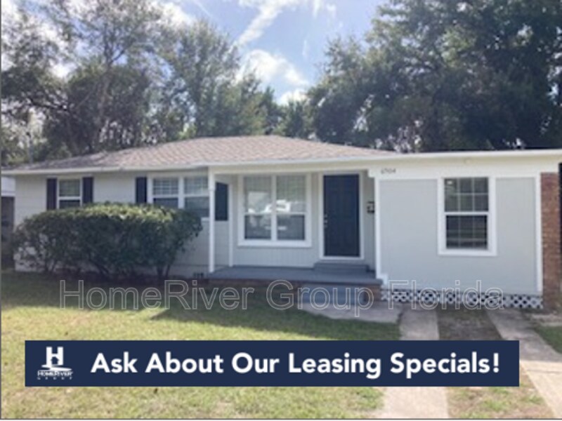 Foto principal - 6504 Brandemere Rd S