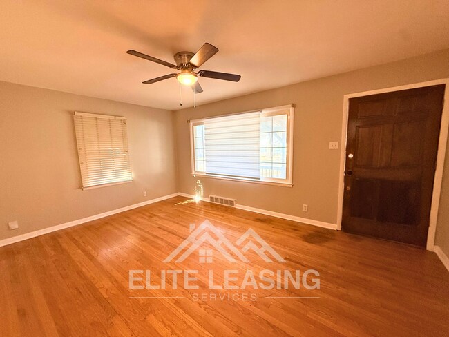 Foto del edificio - Move-In Ready 2-Bedroom Home with Finished Basement