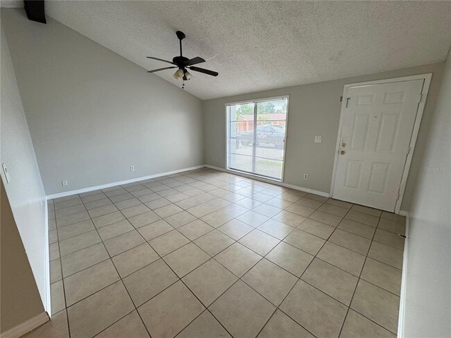 Foto del edificio - 9213 Maybury Ct