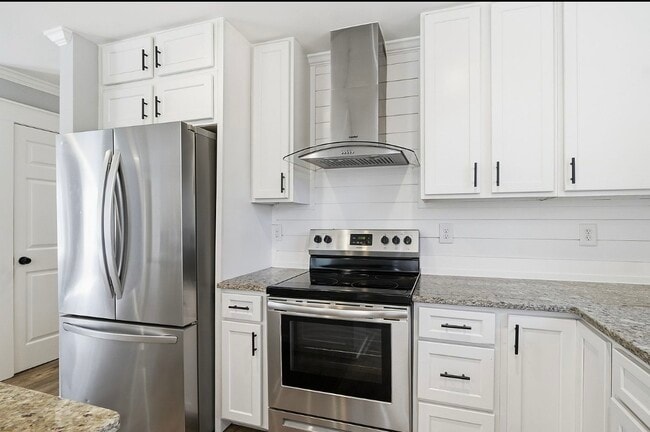 Photo - 445 Arnold Ave House