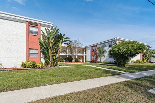 Foto del edificio - 4725 39th Ave N