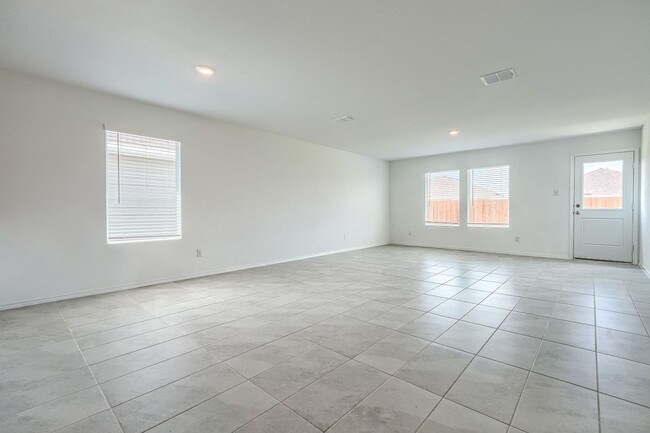 Building Photo - Brand New 3 Bed 2 Bath 2 car garage Home A...