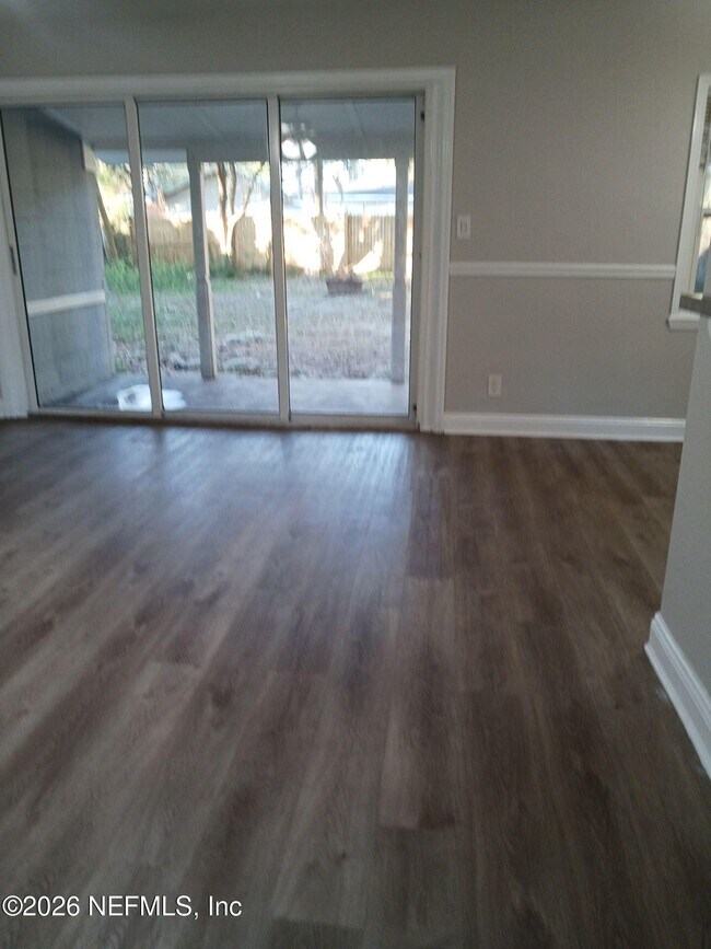 Foto del edificio - 5455 Gable Ln