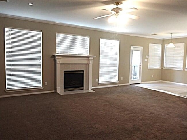 Building Photo - 14614 Kings Head Dr