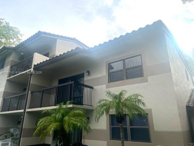 Foto del edificio - 9994 Nob Hill Ct