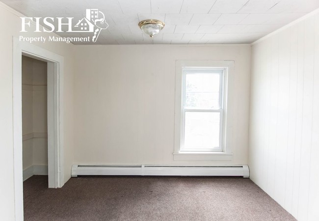 Building Photo - 117 N Vesper St
