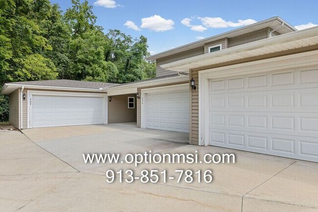 Foto del edificio - Beautifully Updated Liberty Home in a Prime Location!