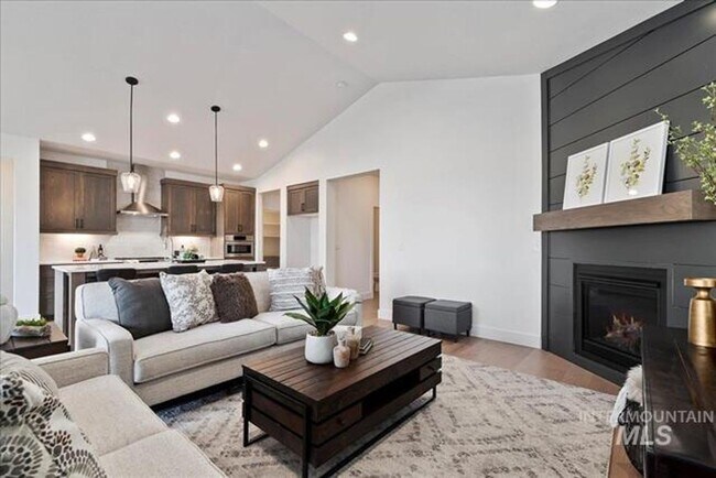 Foto del edificio - Newer 3-Bedroom in Star