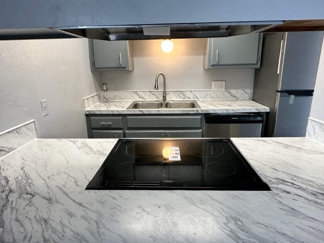 Foto principal - 6705 SW Beta Ave