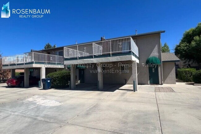 Foto del edificio - 9615 E Lakeshore Dr