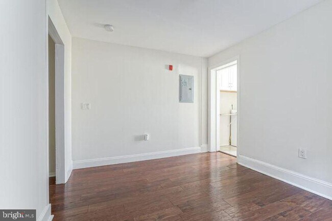 Foto del edificio - Beautiful studio in a great Manayunk location