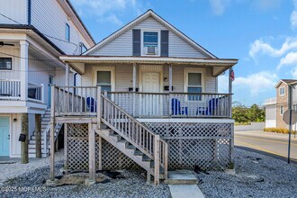 Building Photo - 549 Brielle Rd
