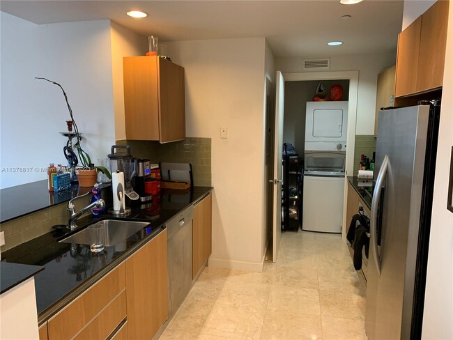 Foto del edificio - 1060 Brickell Ave