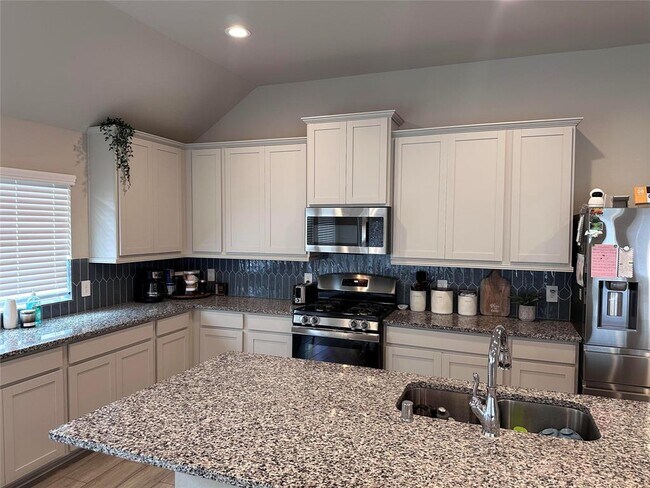 Building Photo - 4610 Seabourne Landing Dr