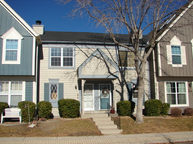 Primary Photo - 3424 Queen Anne Way
