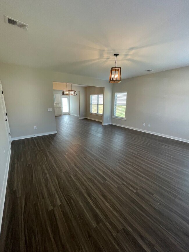 Foto del edificio - New Construction Home for Rent in Brookwoo...