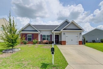 Building Photo - 357 Finch Ln