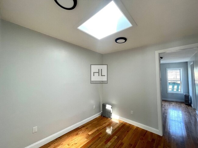 Foto del edificio - FULTON STREET