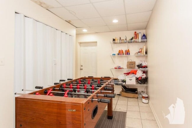 Photo - 3 bedroom in Chicago IL 60614 Apartment