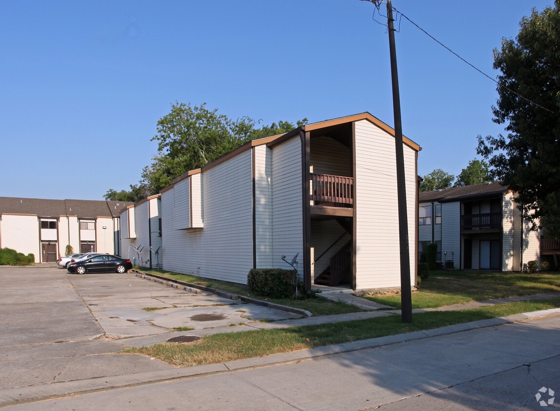 Hillbrook Condominiums Apartments New Orleans, LA