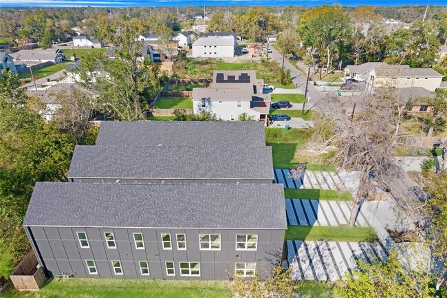 Building Photo - 7903 Cora St