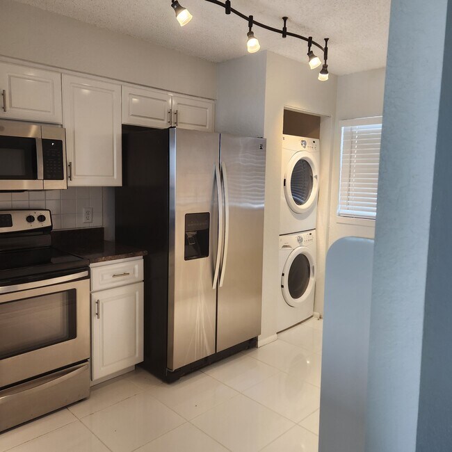 1000 Cove Cay Dr Unit 7B, Clearwater, FL 33764 Condo for Rent in Clearwater, FL