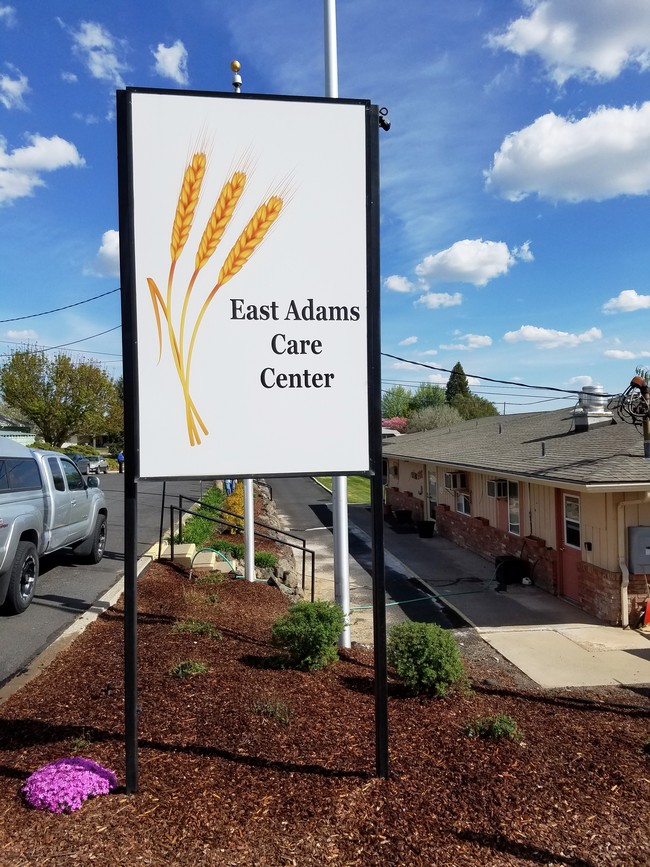 Care Center Signage - 506 S Jackson St