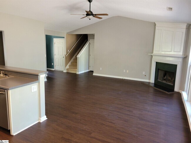 Foto del edificio - 9 Brunner Ct