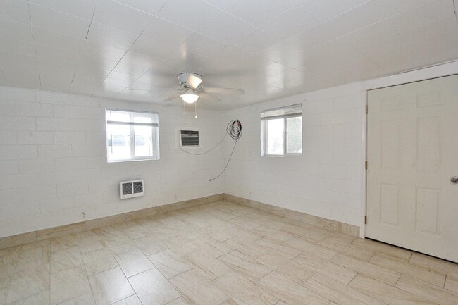 Building Photo - 2020 U.A. Avenue Emmett