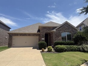 Building Photo - 4245 Brookstone Dr